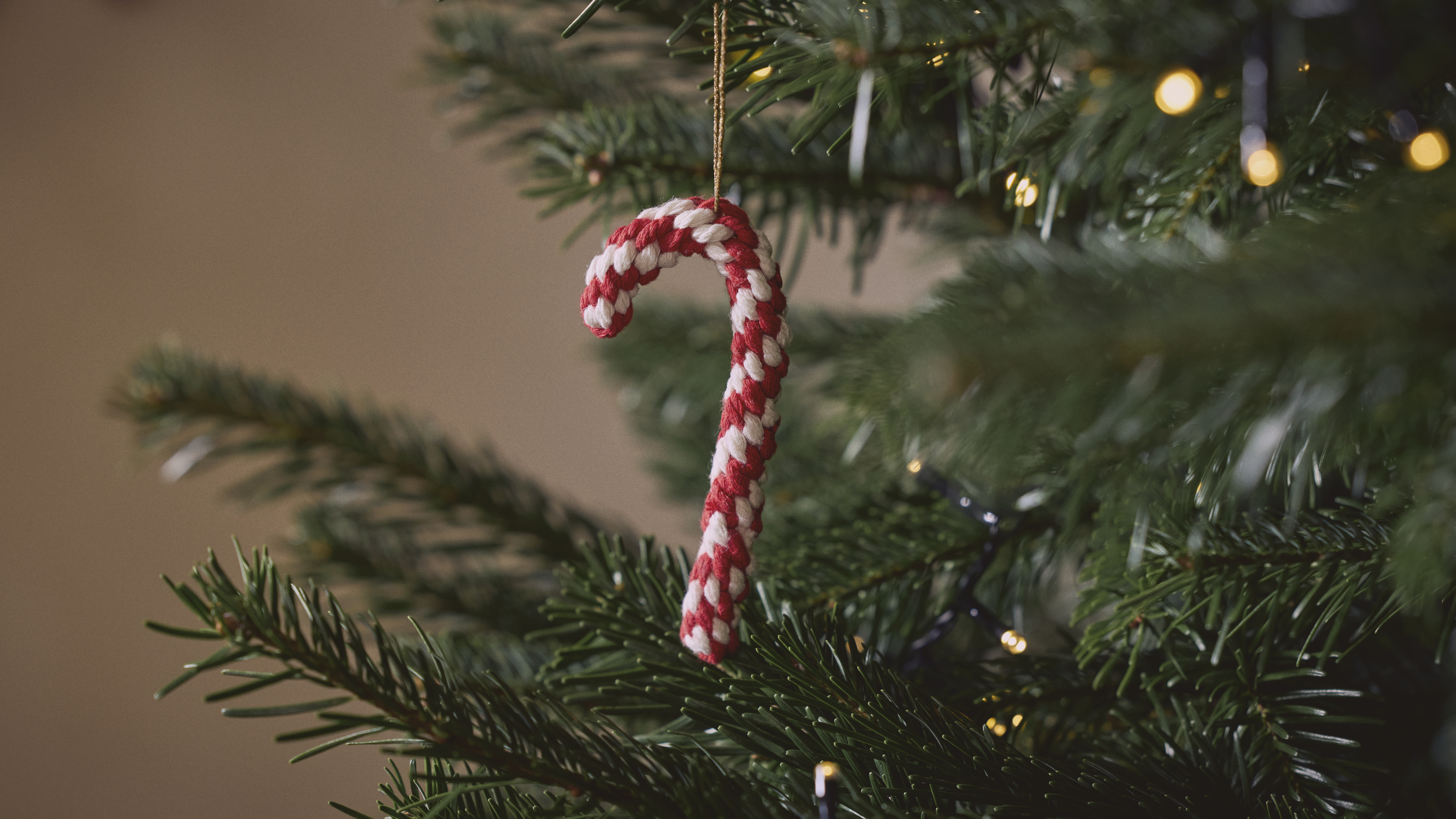 Macrame Candy Cane (1)