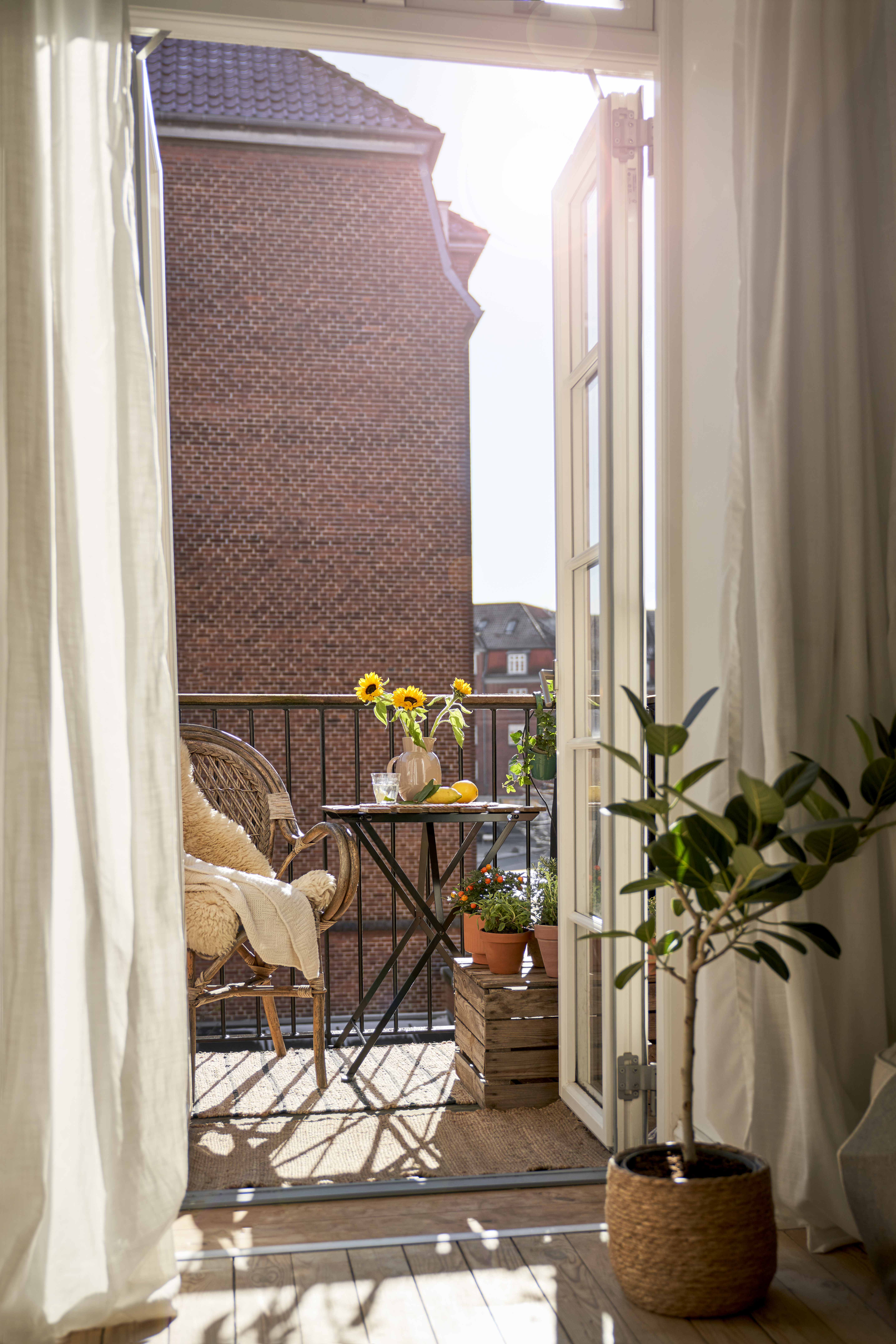Get Your Balcony Ready For Spring (2)