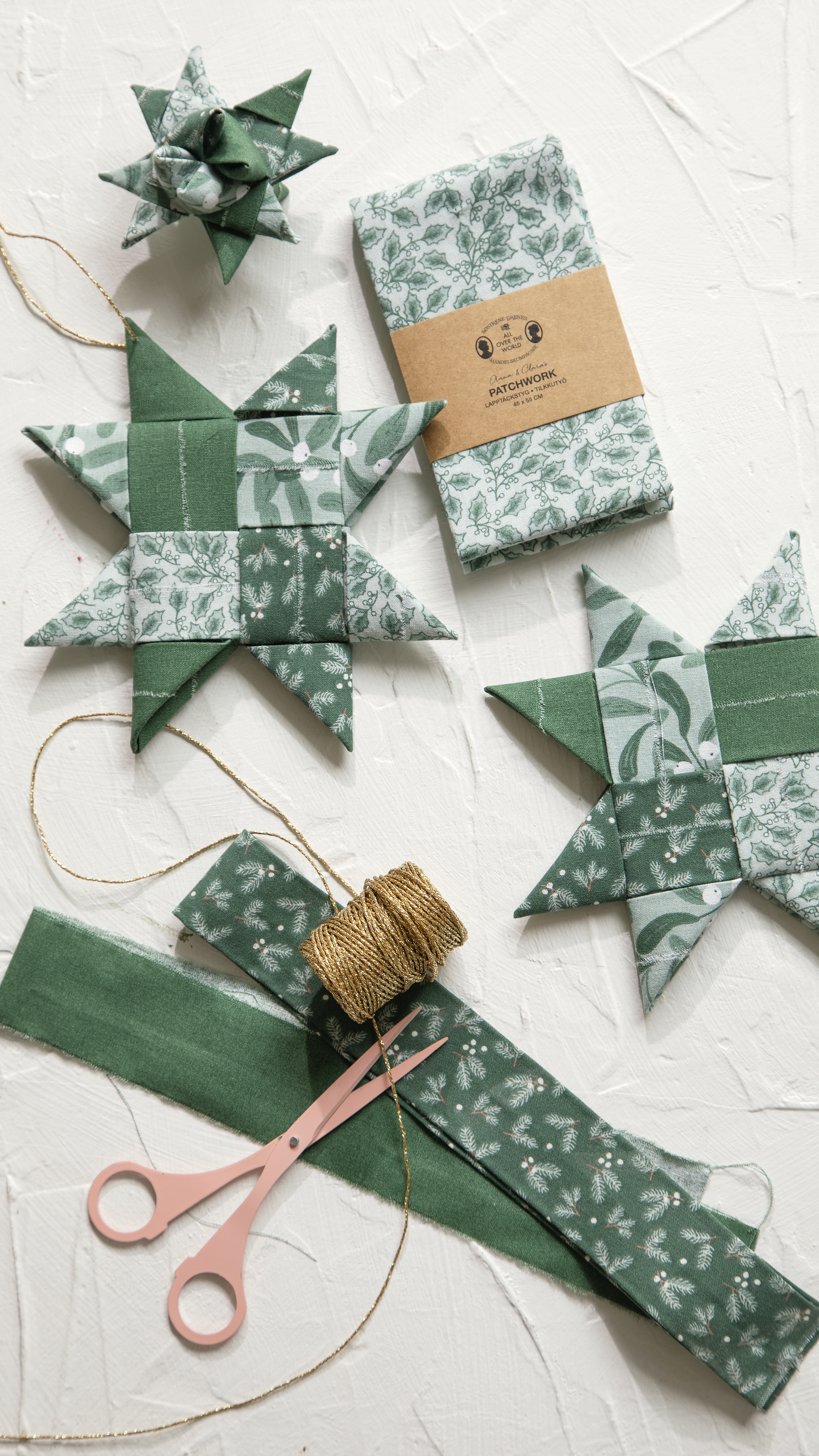 Star Ornament Of Patchwork Fabric (1)